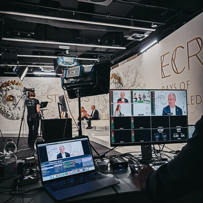 Livestreaming Setup vom boxquadrat Team beim European Congress of Radiology 2026