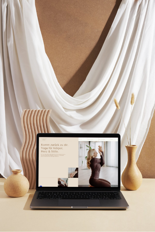 Webdesign Mockup für Chridaya Yoga von boxquadrat